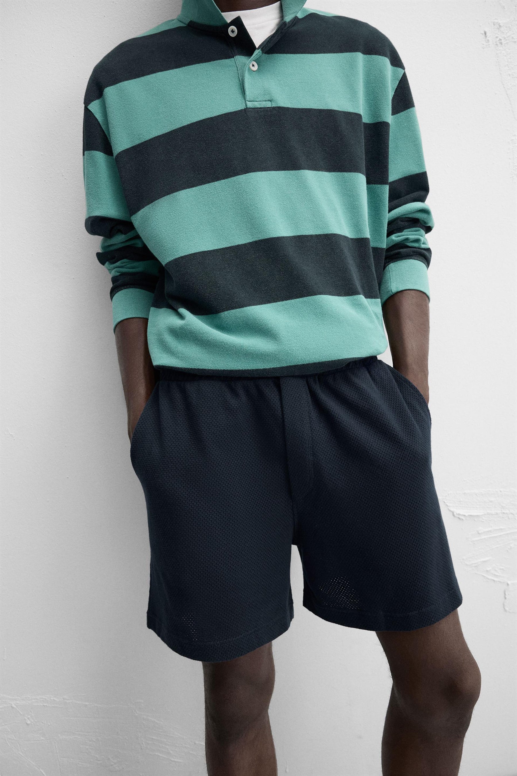 TEXTURED RELAXED FIT BERMUDA SHORTS - Image 5