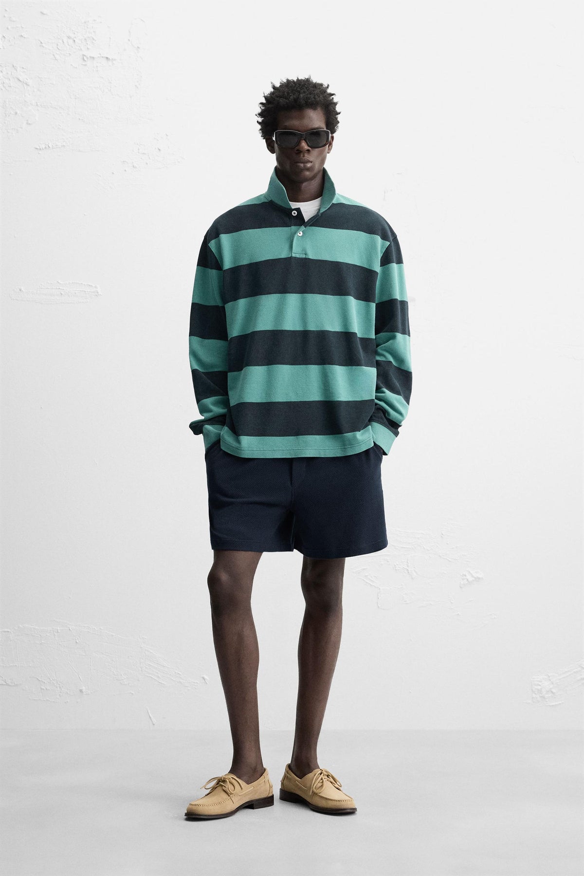 TEXTURED RELAXED FIT BERMUDA SHORTS - Image 1