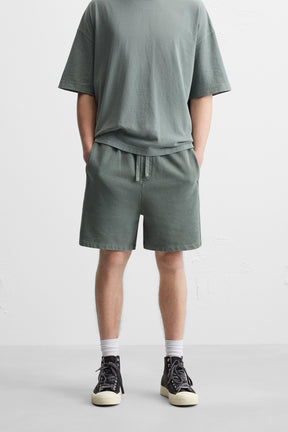 WASHED JOGGER BERMUDA SHORTS - Image 1