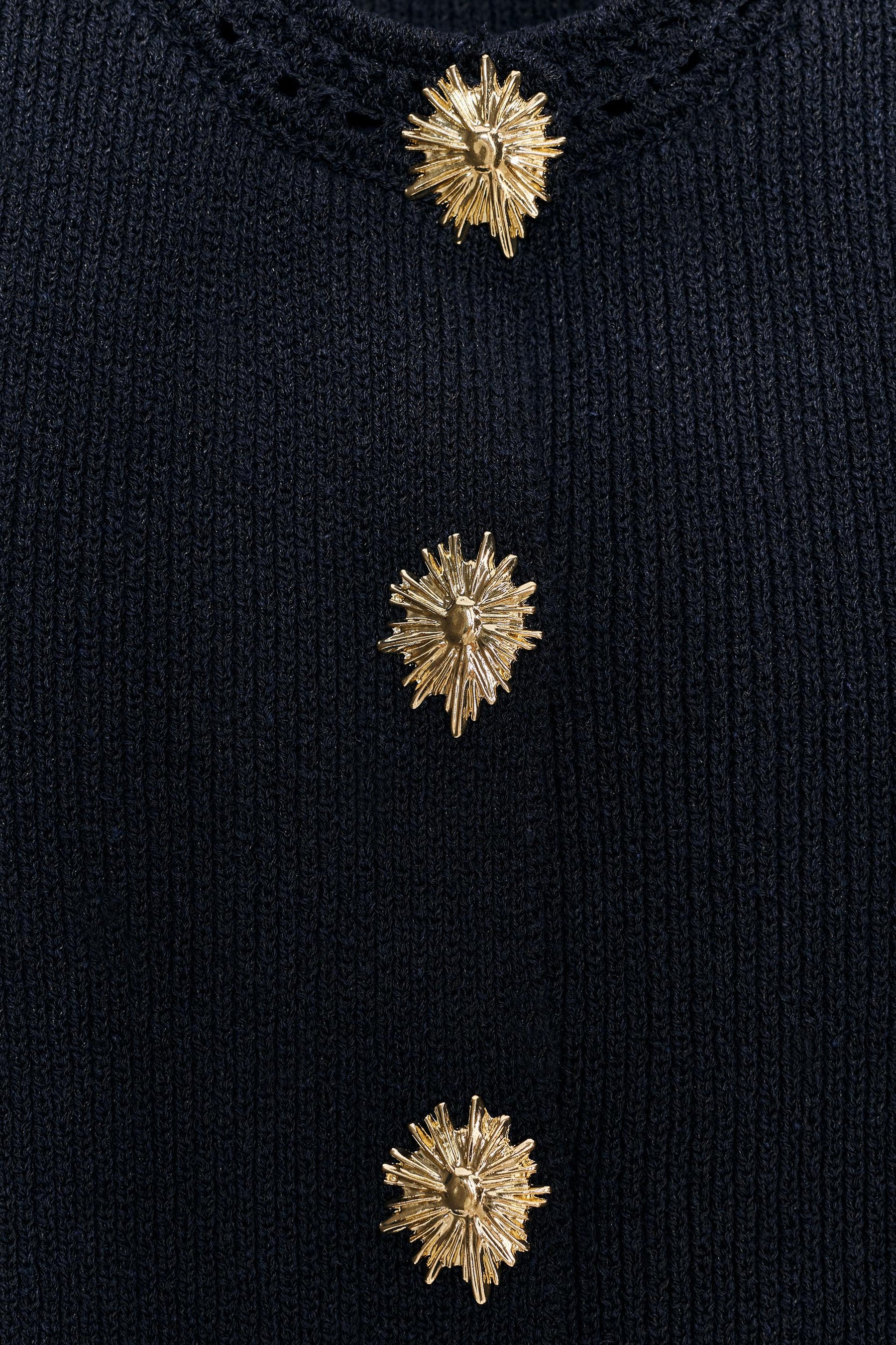 KNIT TOP WITH GOLD BUTTONS - Image 6