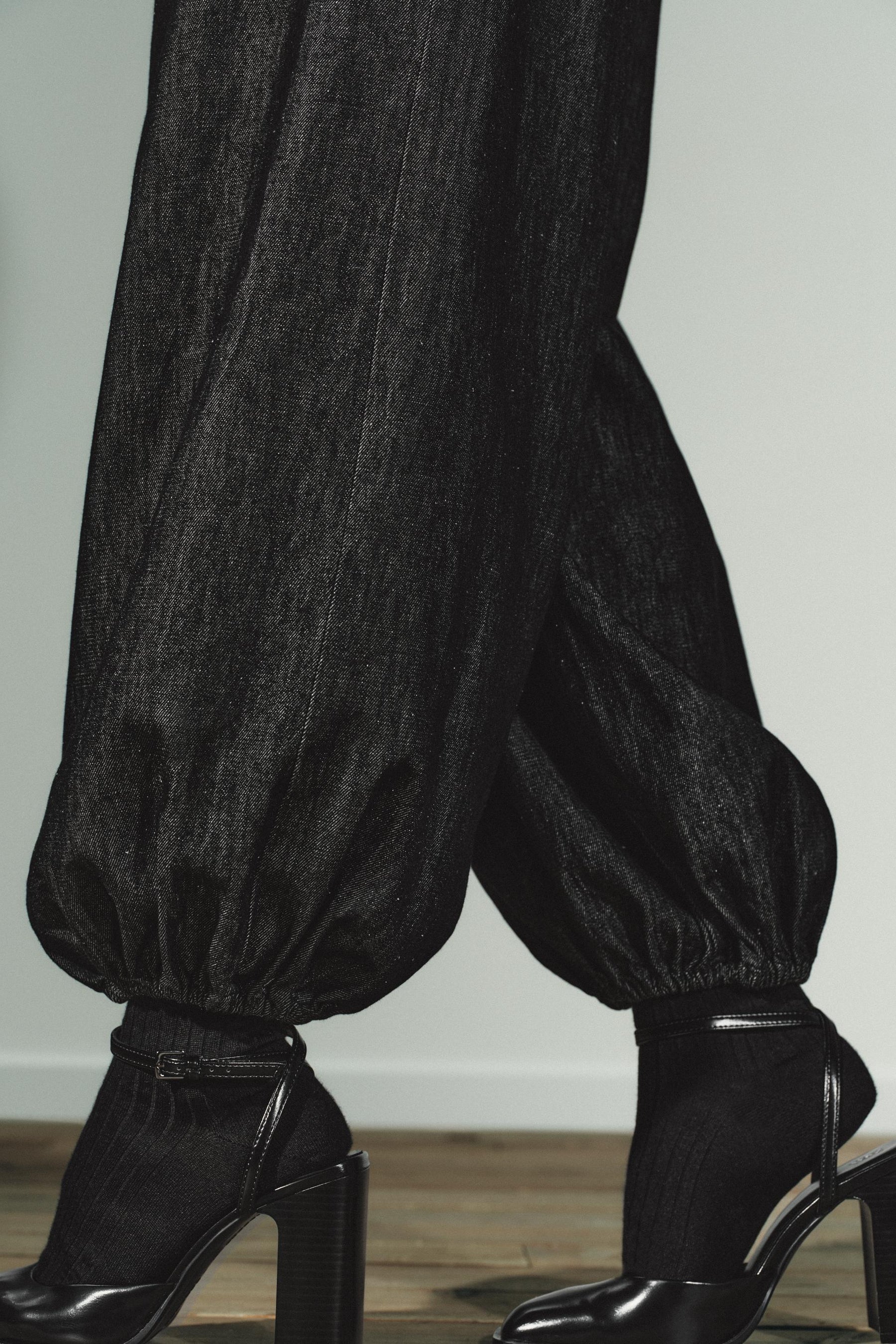 TRF DENIM BANDEAU JUMPSUIT - Image 4