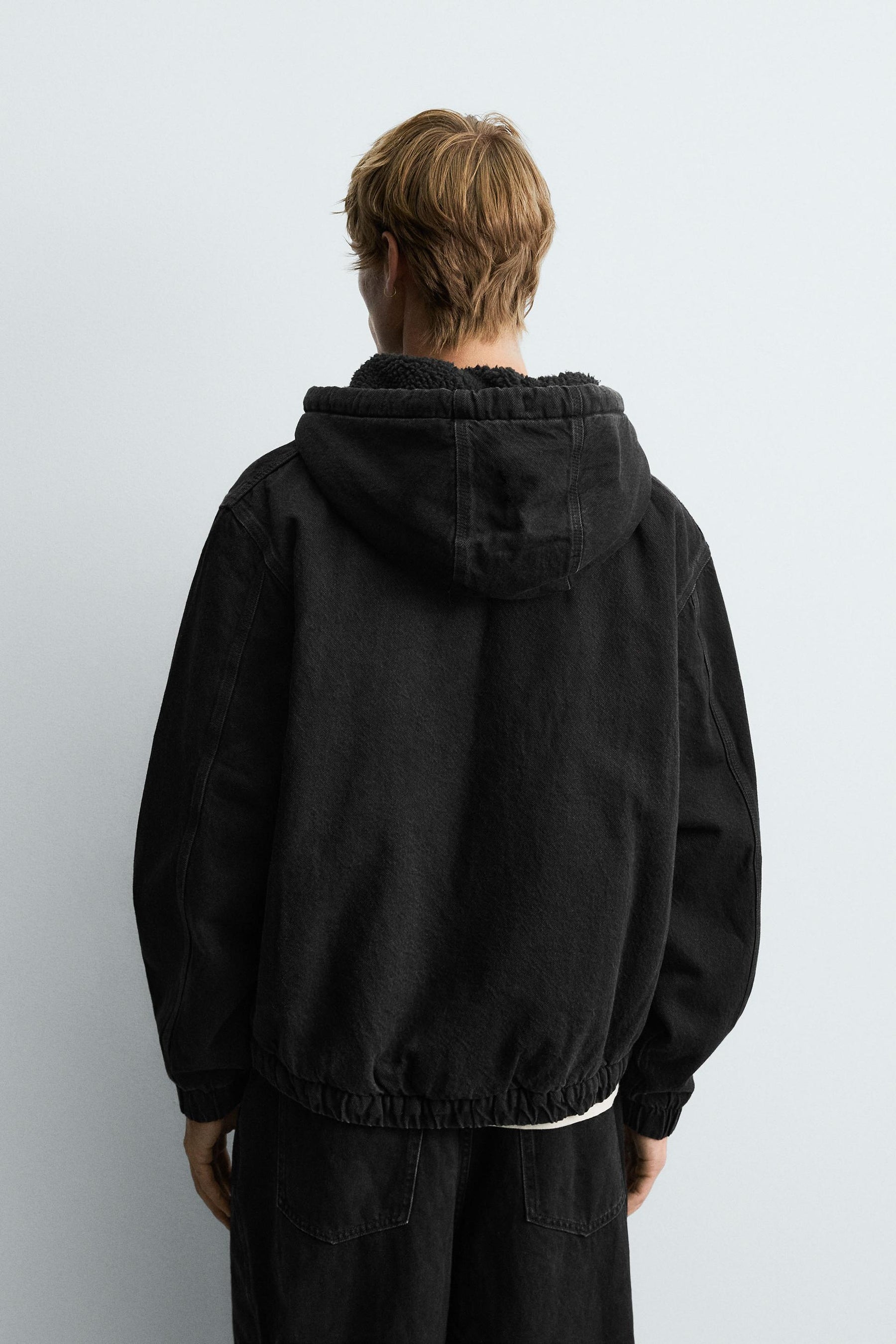 DENIM JACKET WITH FAUX SHEARLING HOODIE - Image 3