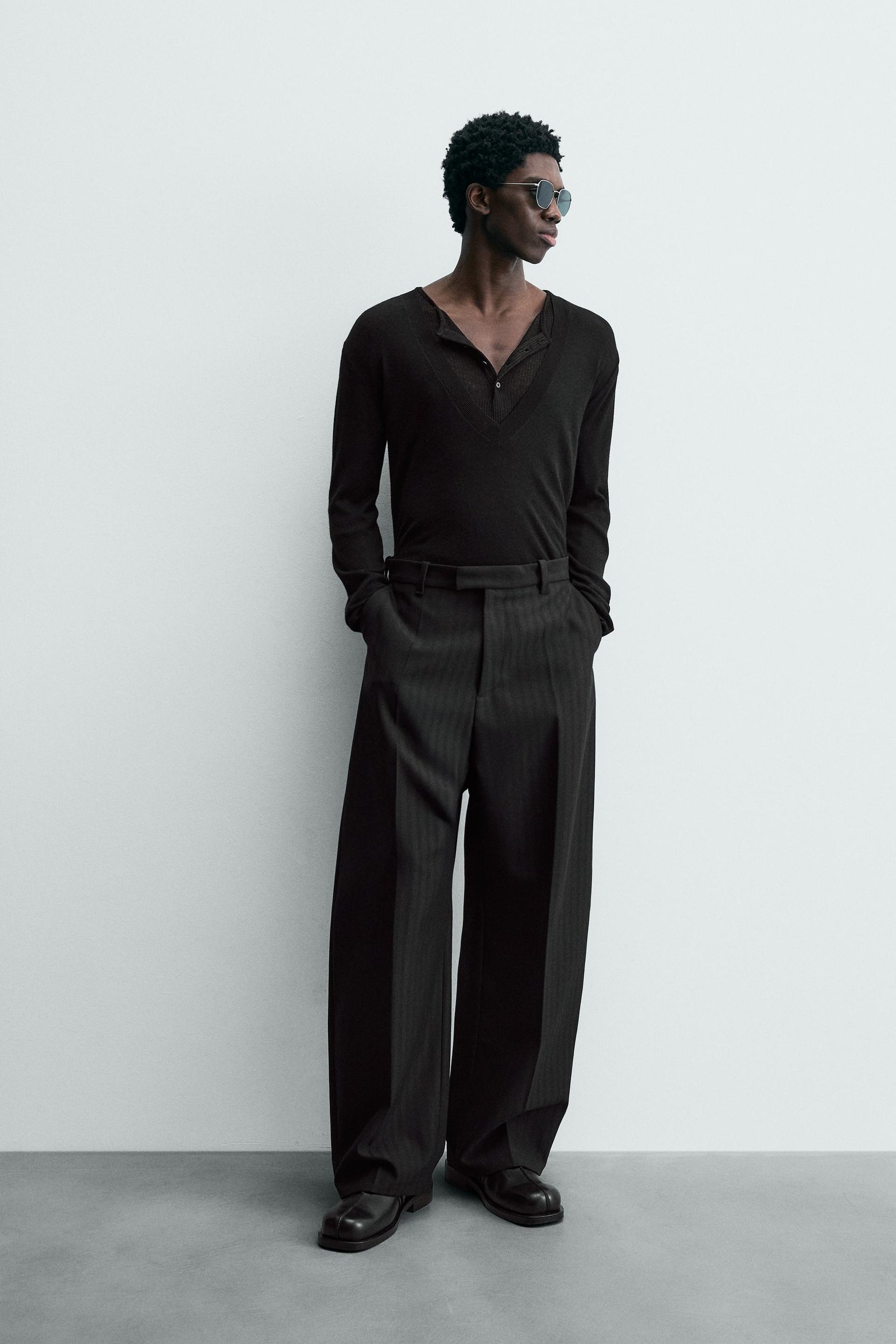 LIMITED EDITION WOOL V-NECK JUMPER - Image 1