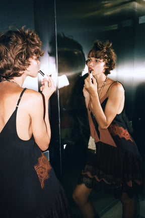 LACE TRIM SHORT DRESS - Image 5