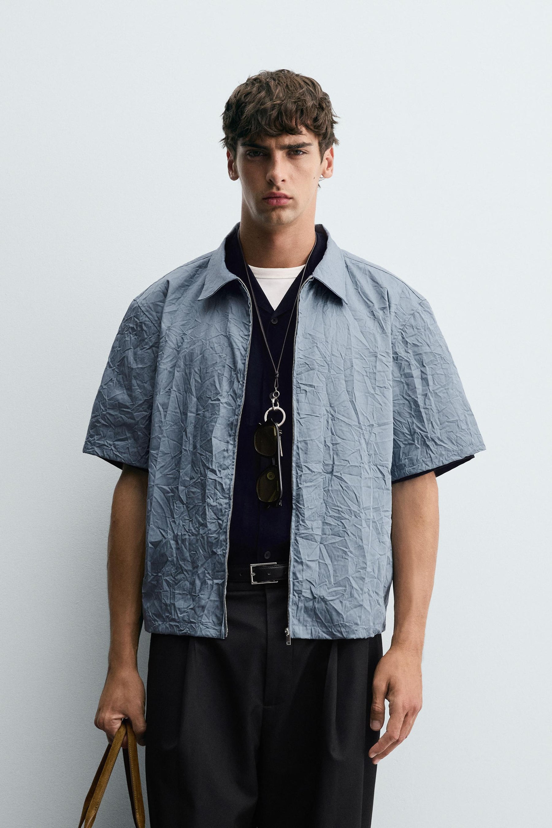 CREASED-EFFECT ZIP-UP SHIRT - Image 2