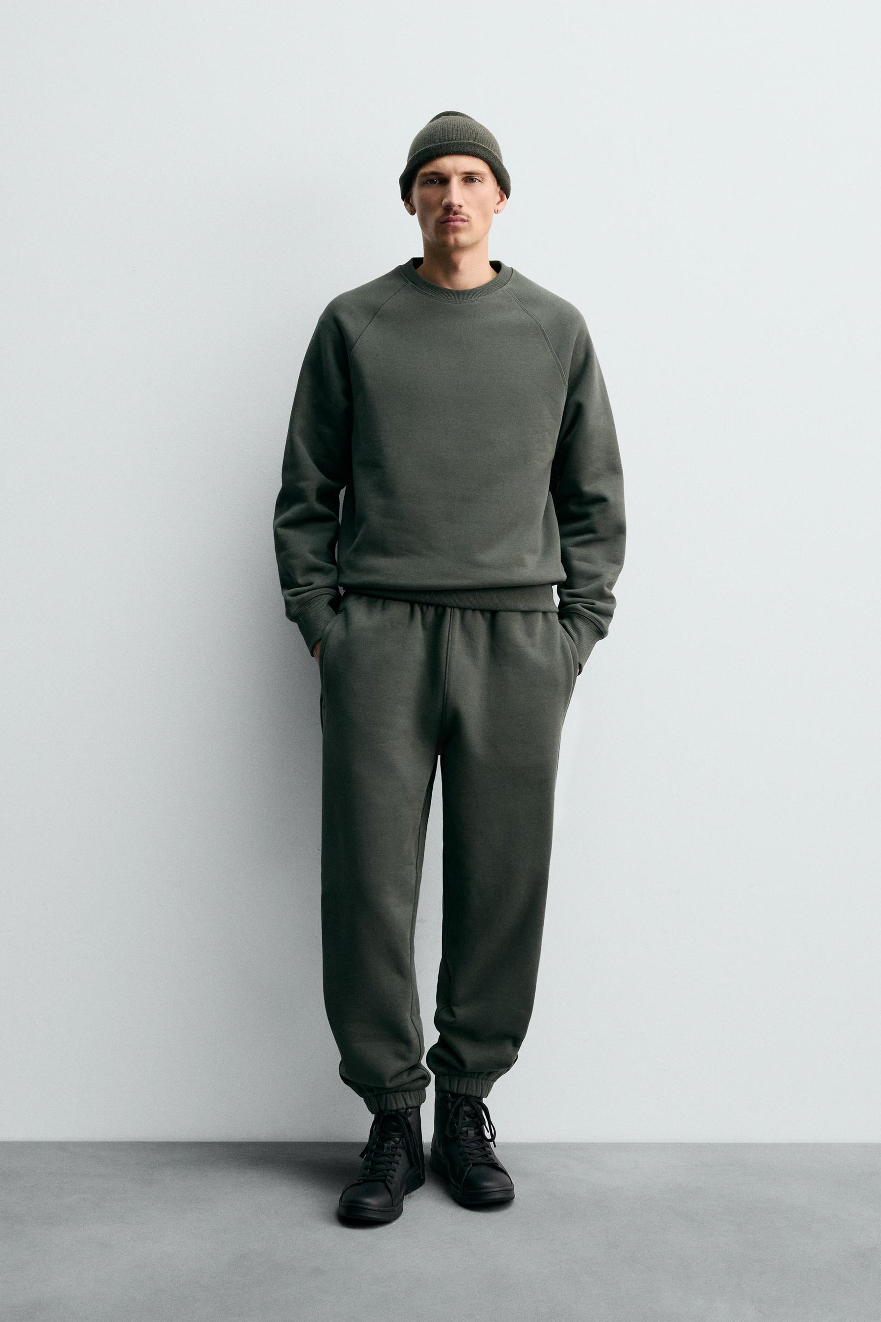 REGULAR FIT WELT JOGGERS - Image 1