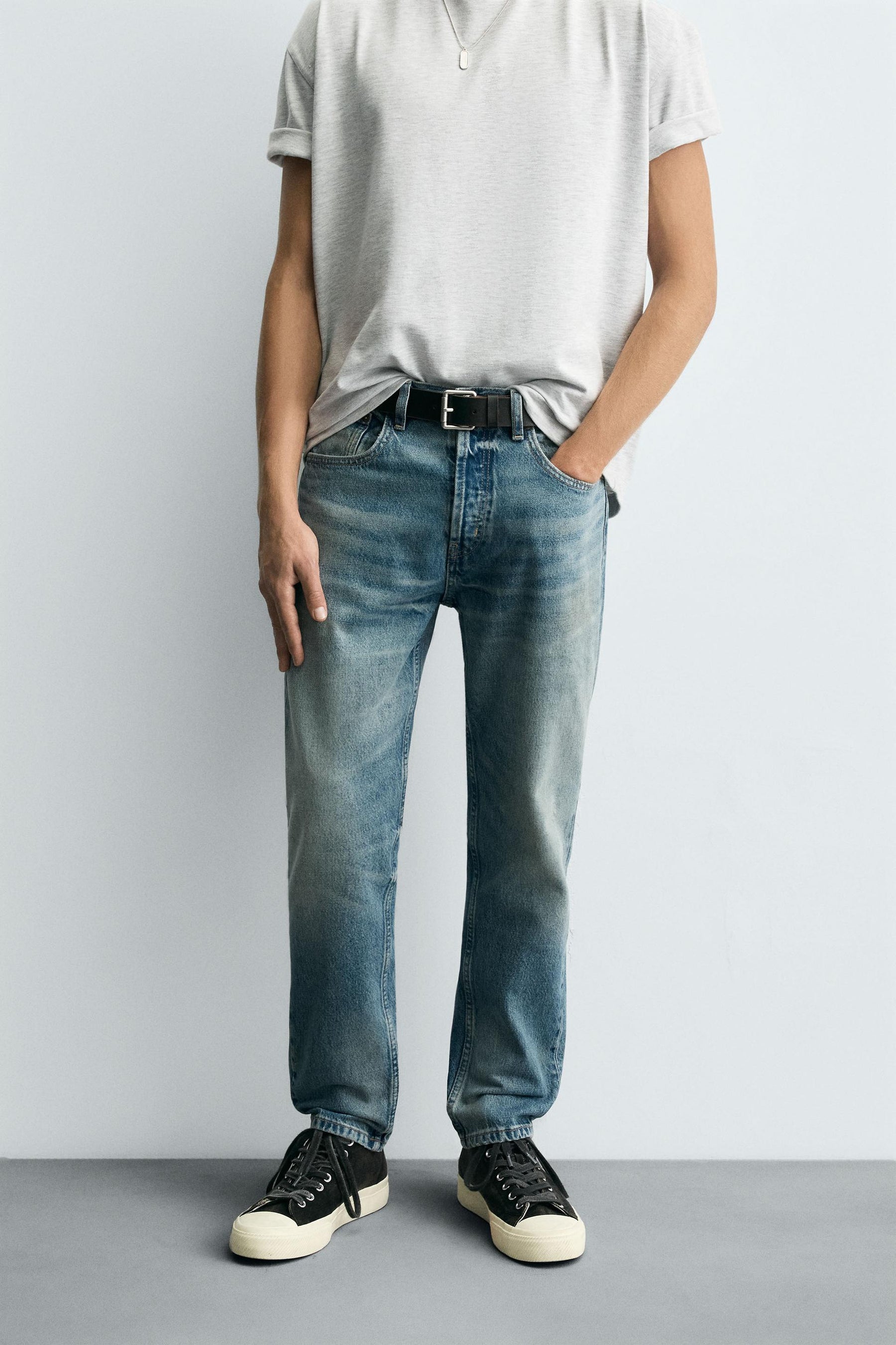 SLIM FIT CROPPED JEANS - Image 2