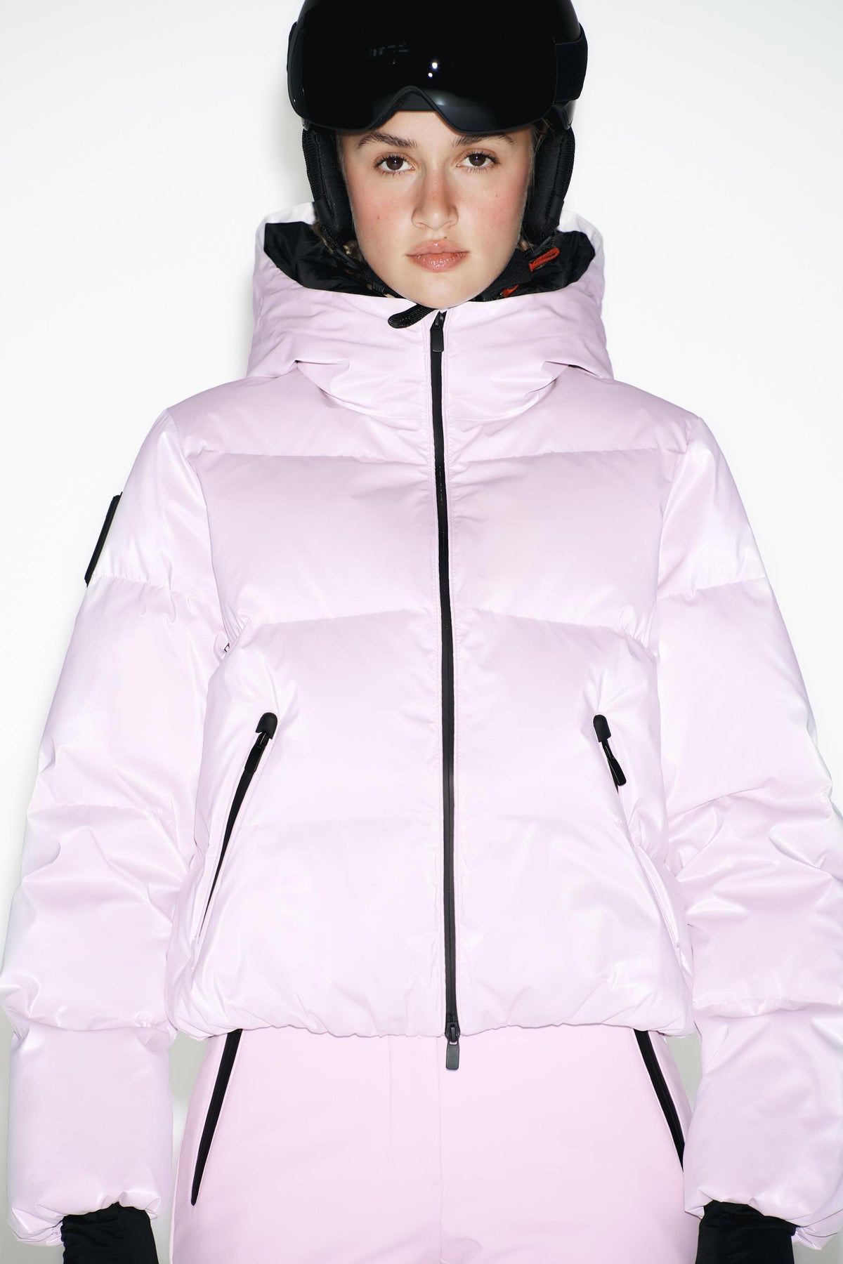 Water-resistant down jacket