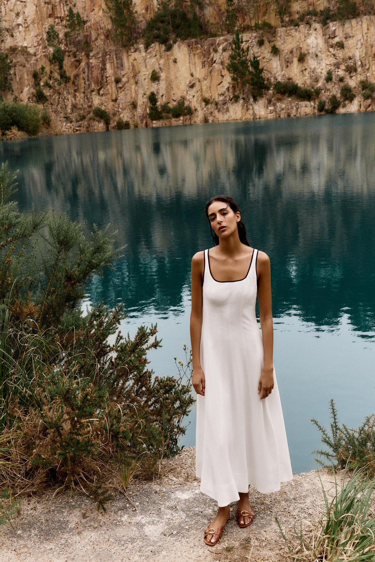 Metal Detail Crossover Sandals