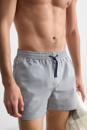 SEERSUCKER MID-LENGTH SWIMMING TRUNKS - Image 6