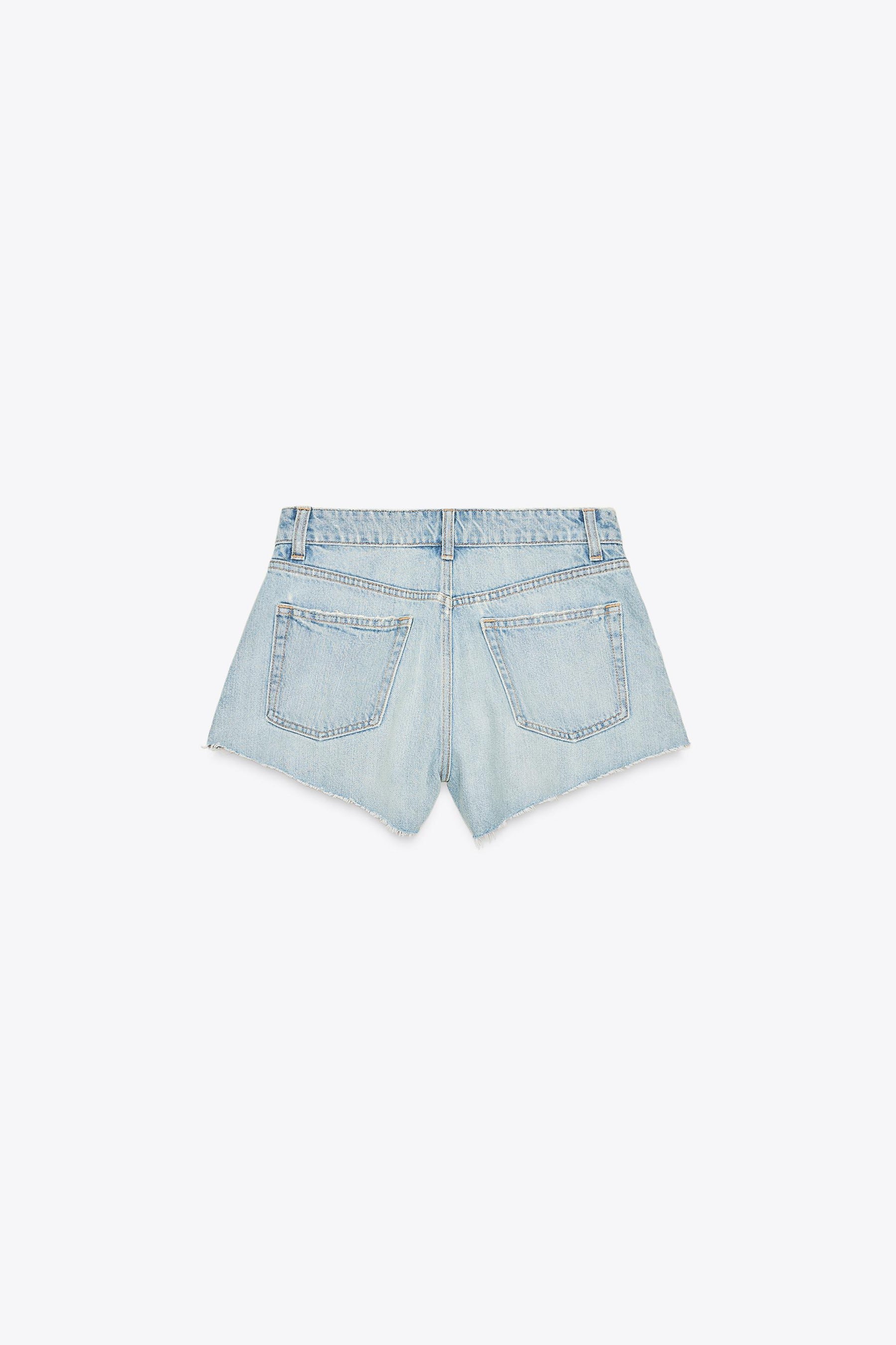 Mid-waist denim shorts