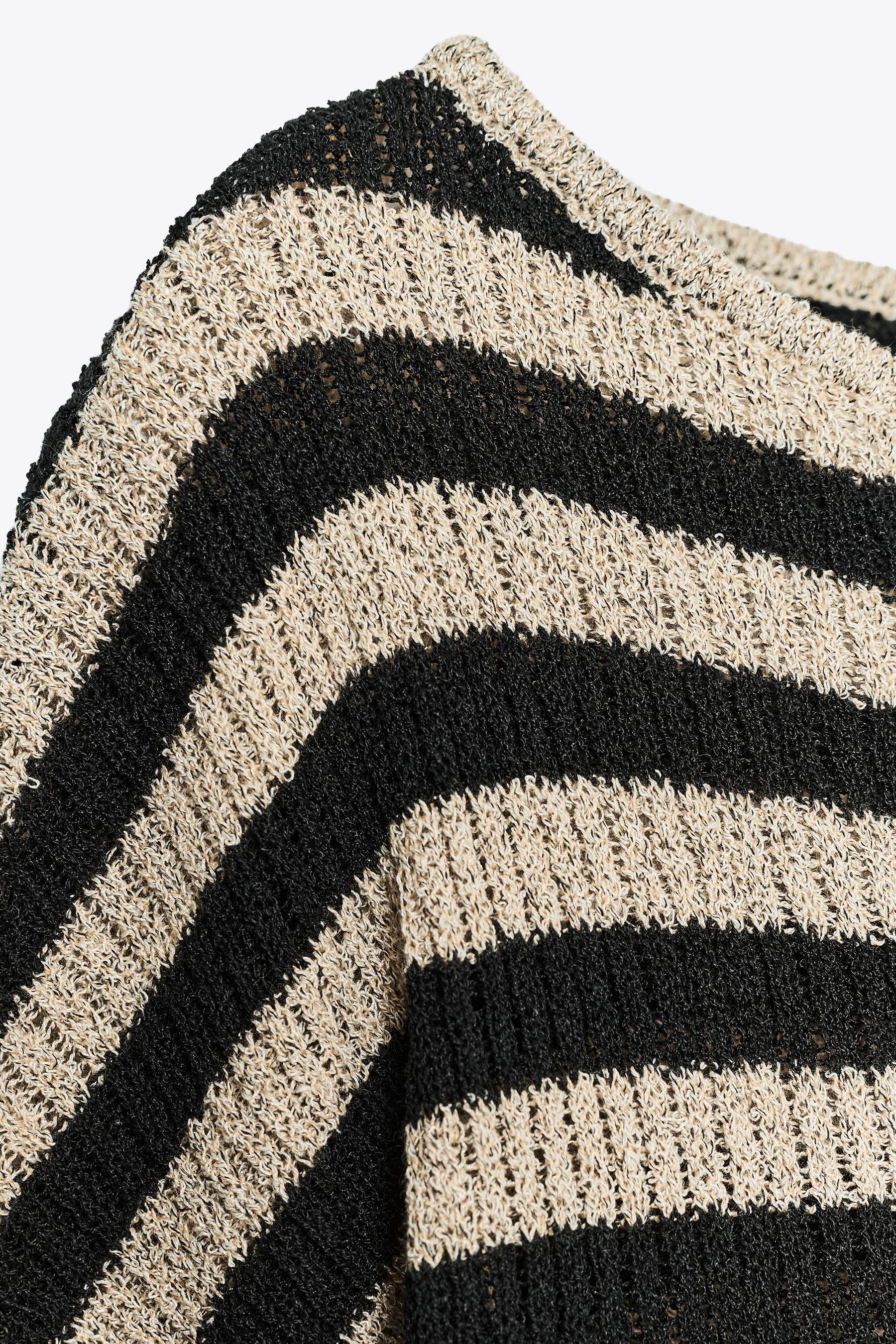 CUT KNIT CAPE JUMPER - Image 7