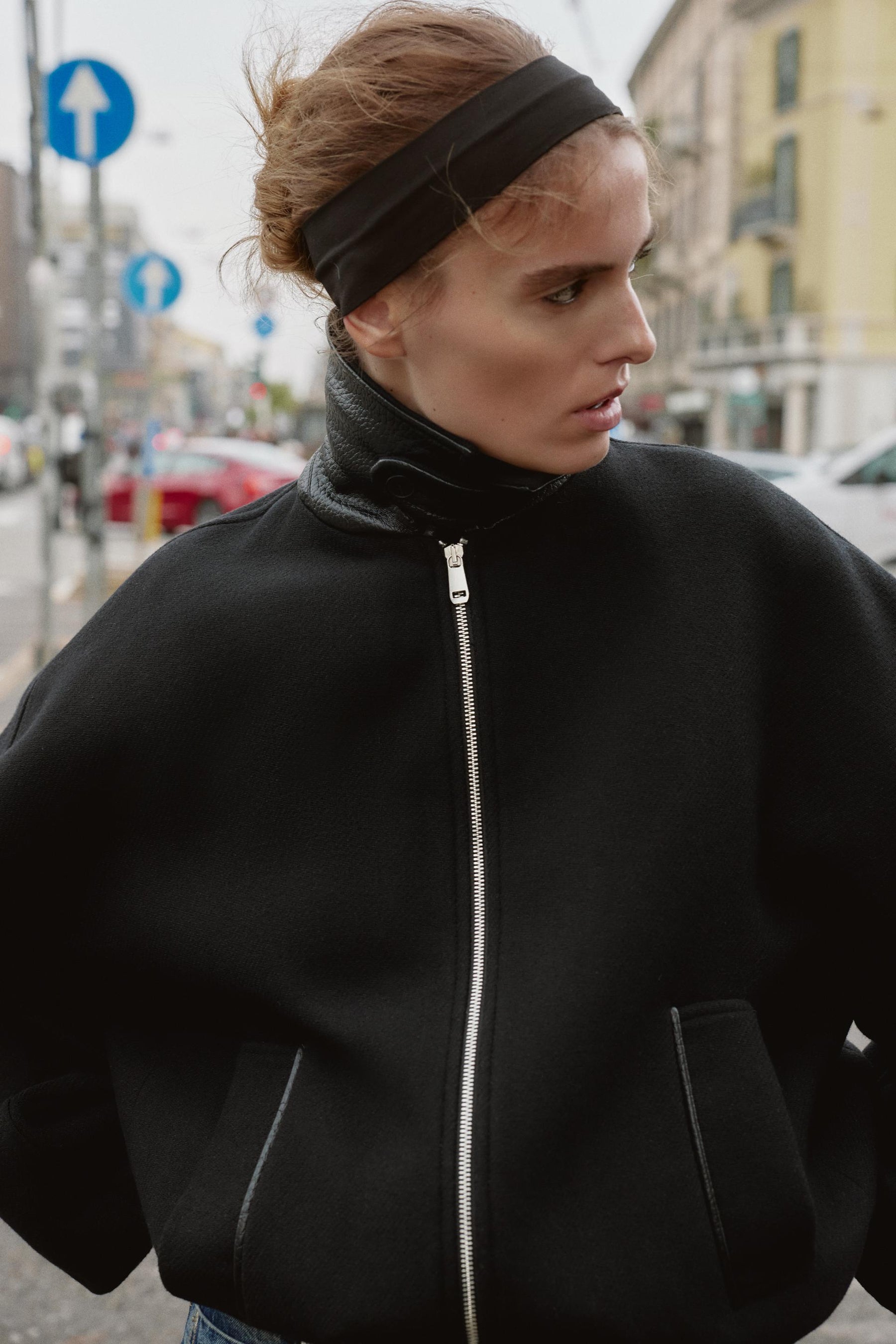 BALLOON BOMBER JACKET WITH CONTRAST WOOL COLLAR - Image 2