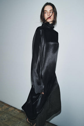 Asymmetric long blouse