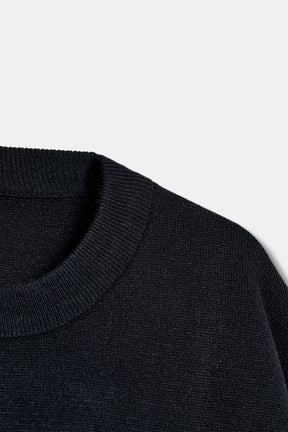 PLAIN KNIT SWEATSHIRT