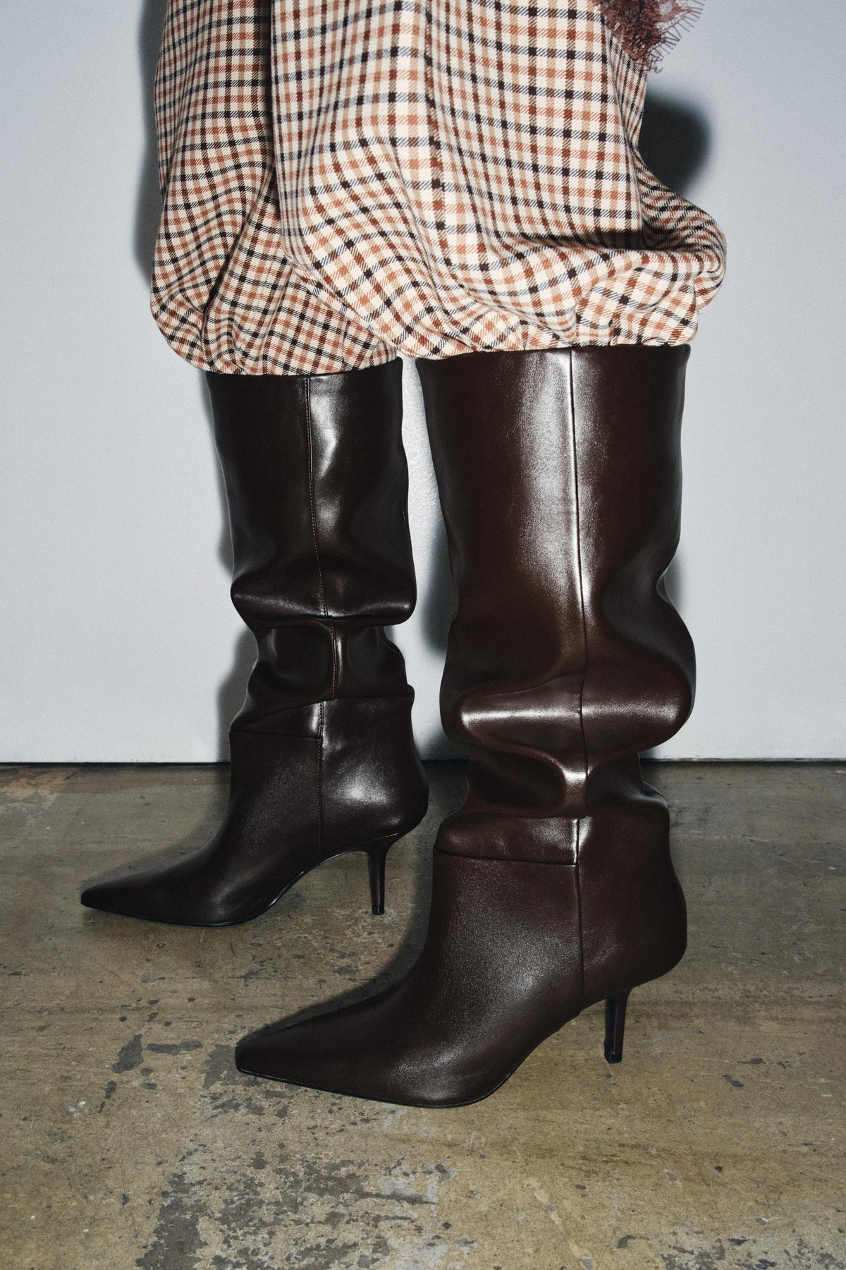 HIGH-HEEL BOOTS