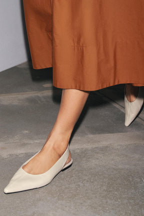 LEATHER BALLERINA FLATS