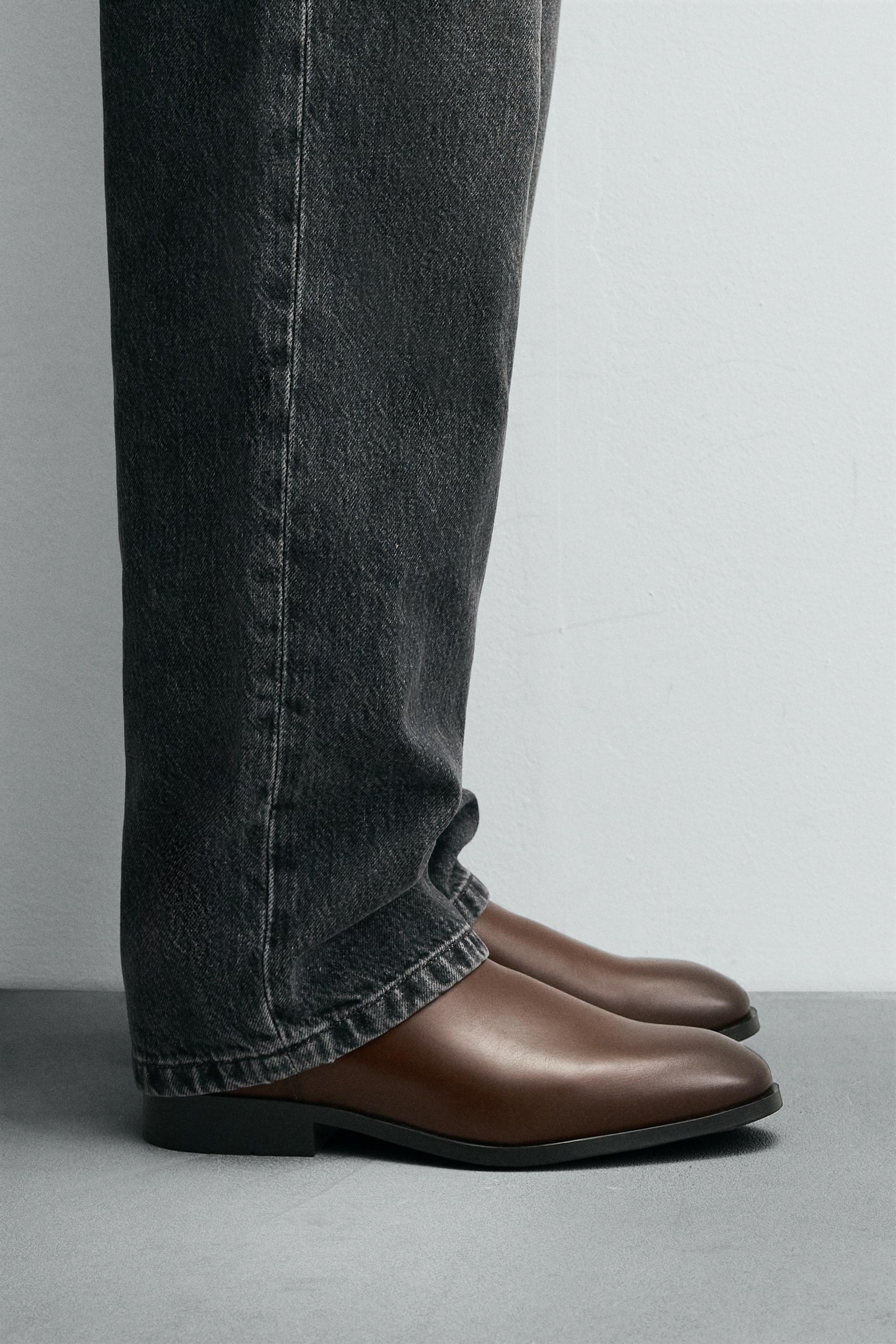 POINTED CHELSEA BOOTS - Image 1