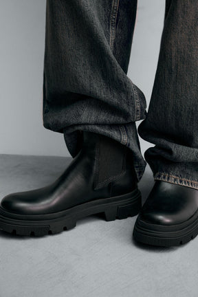 CHUNKY CHELSEA BOOTS - Image 3