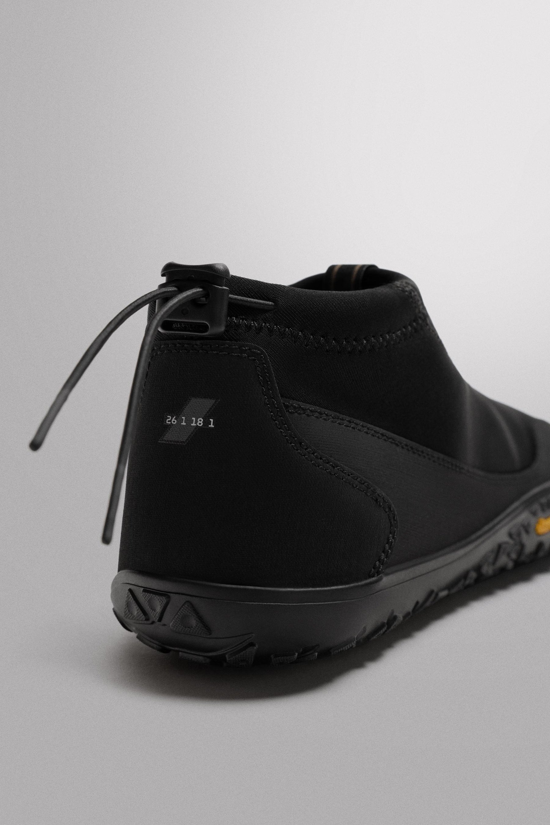 WATER SHOES X VIBRAM® - Image 4