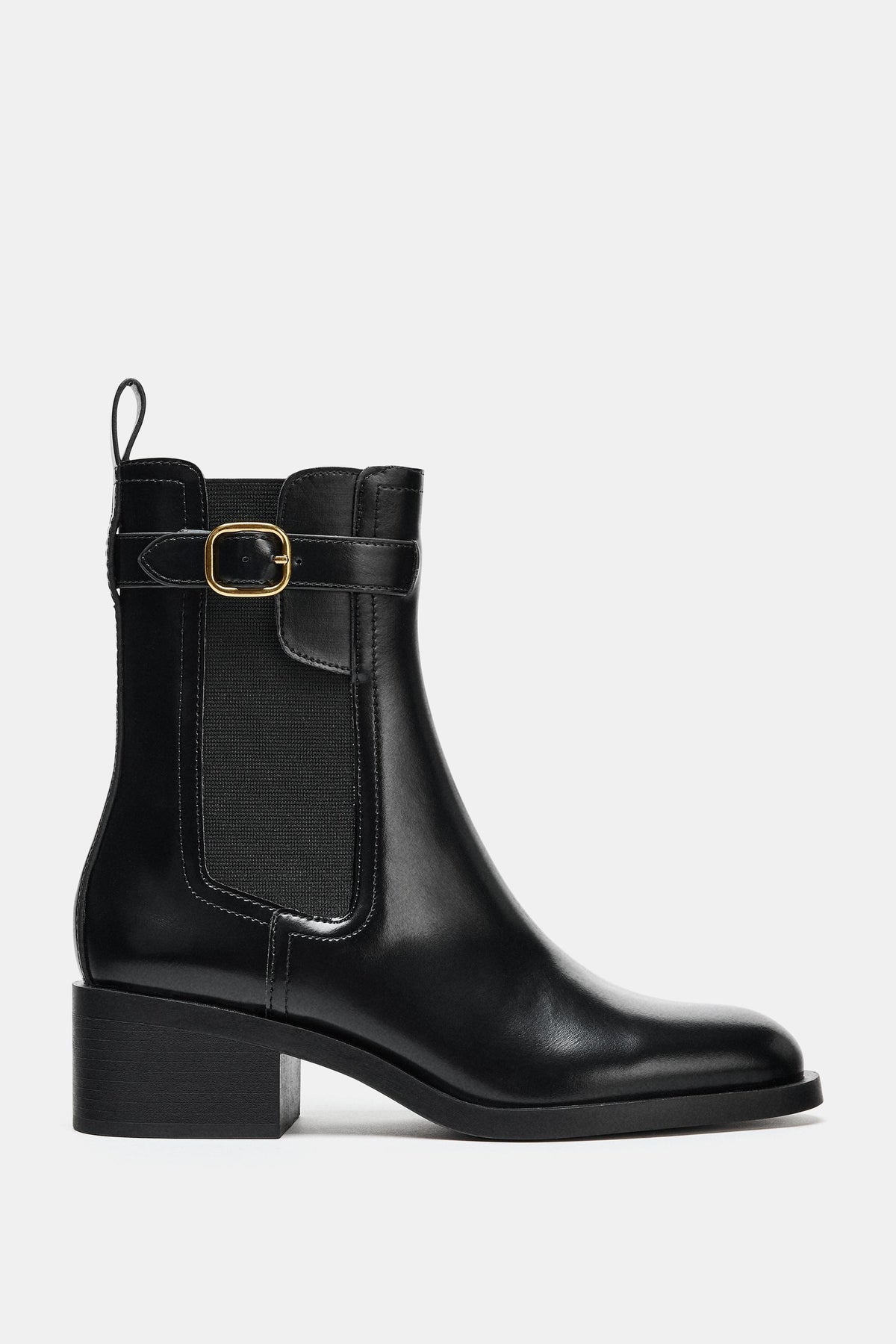 ANKLE BOOTS WITH BUCKLE
