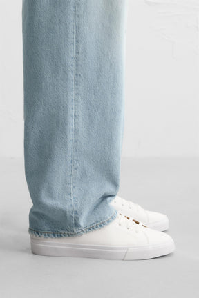 BASIC TRAINERS - Image 1