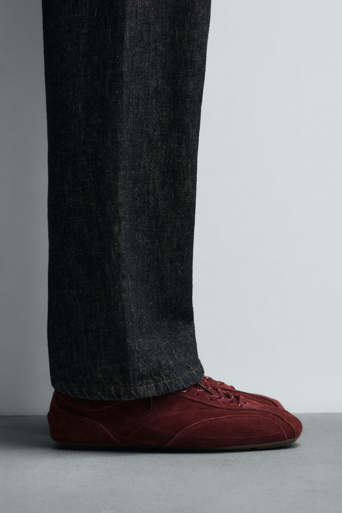 ULTRA-THIN SOLE LEATHER TRAINERS - Image 2