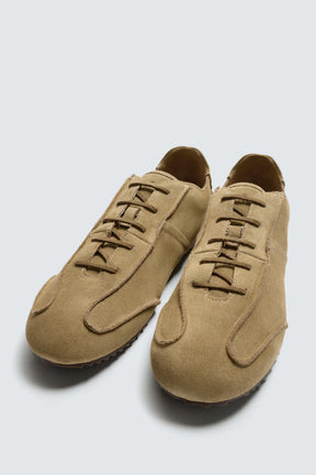 LIMITED EDITION LEATHER TRAINERS - Image 3