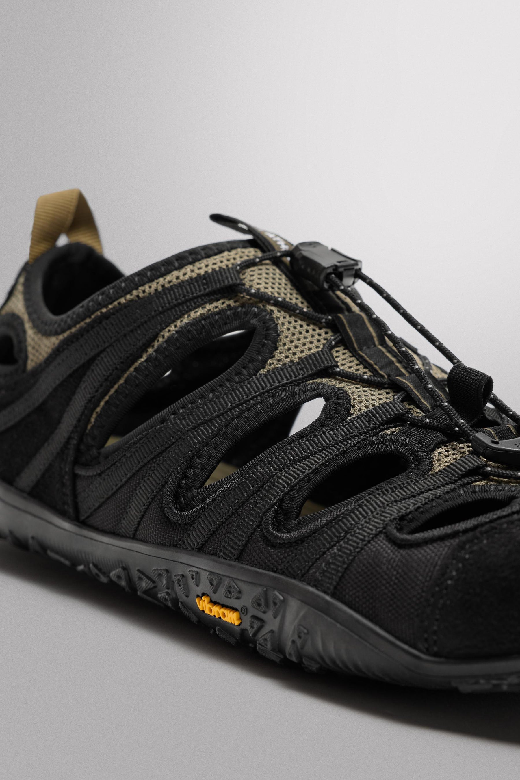 TECHNICAL SANDALS X VIBRAM® - Image 4