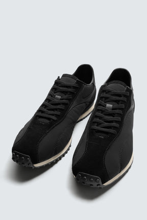 NYLON LIMITED EDITION TRAINERS - Image 4