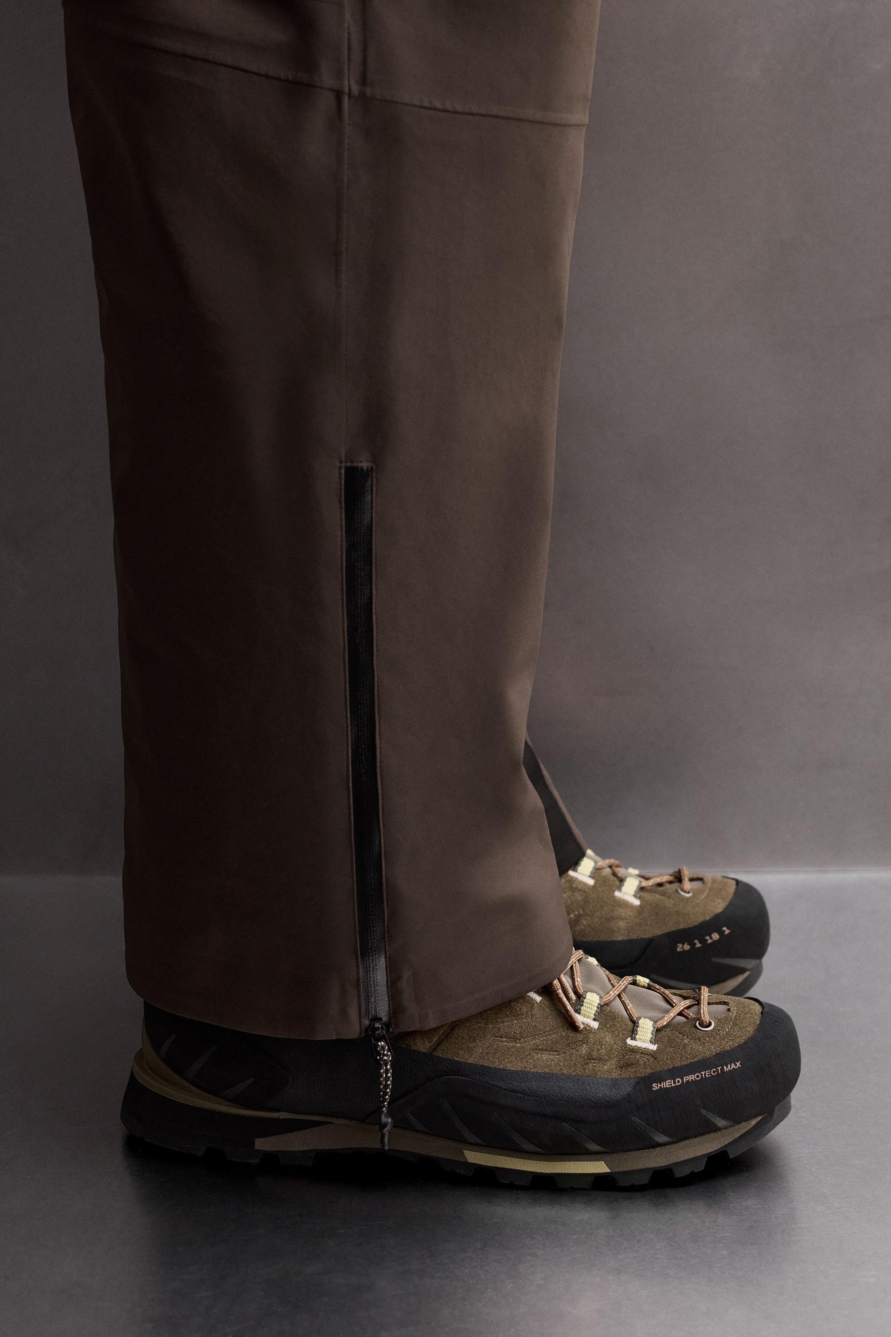 RECCO® WATERPROOF HIKING SHOES - Image 2