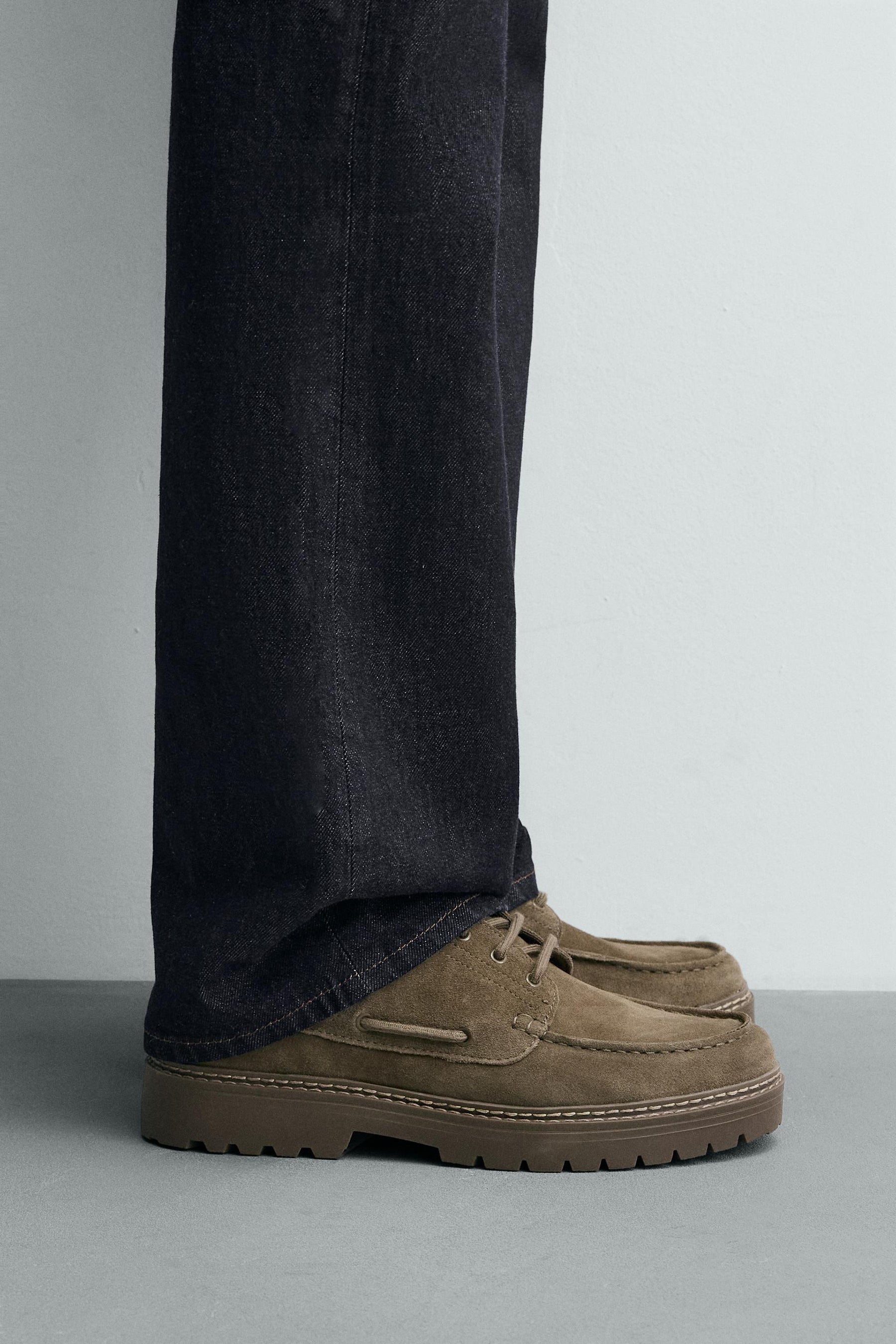 LEATHER DECK SHOES - Image 1