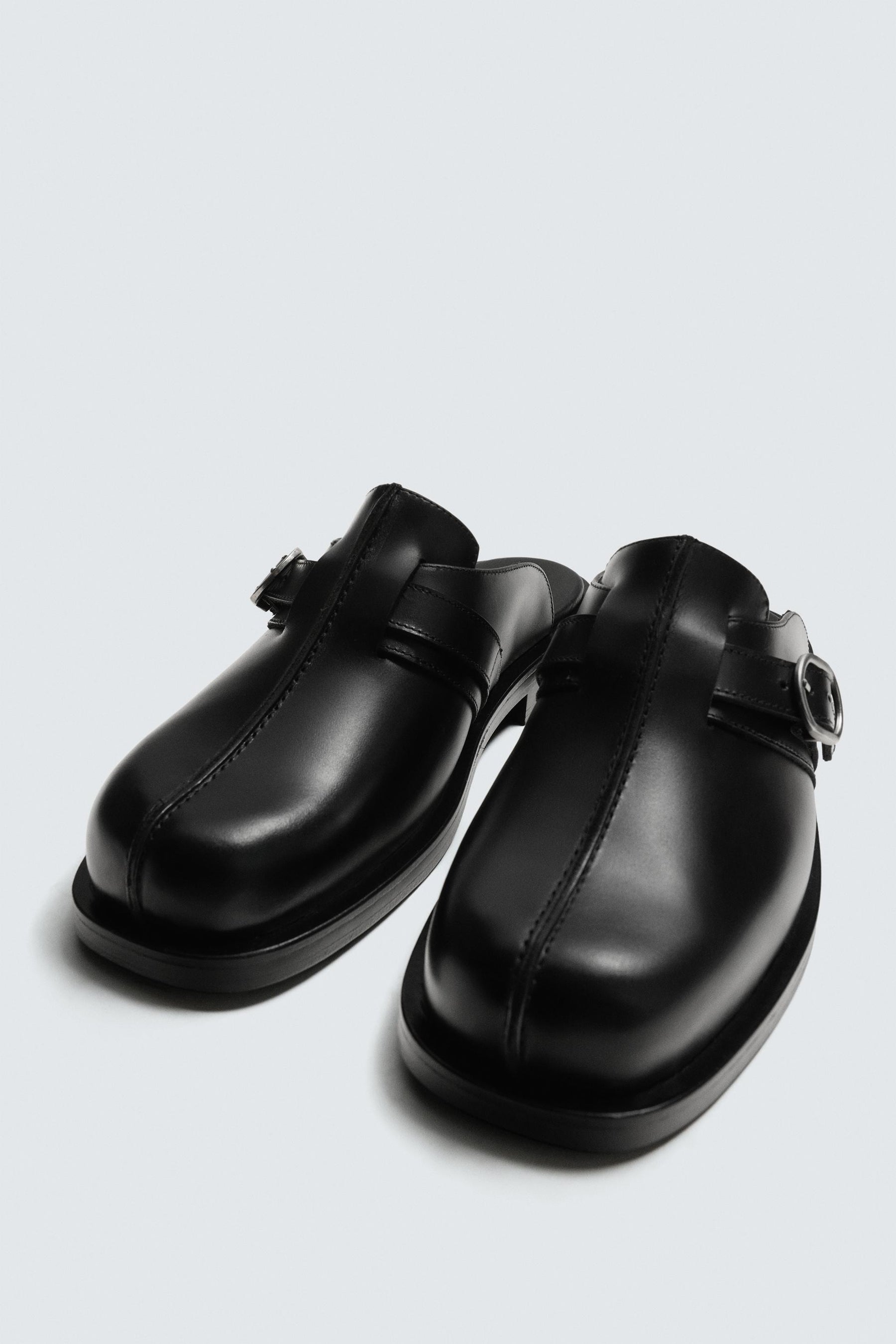 LEATHER BUCKLE CLOGS LIMITED EDITION - Image 5