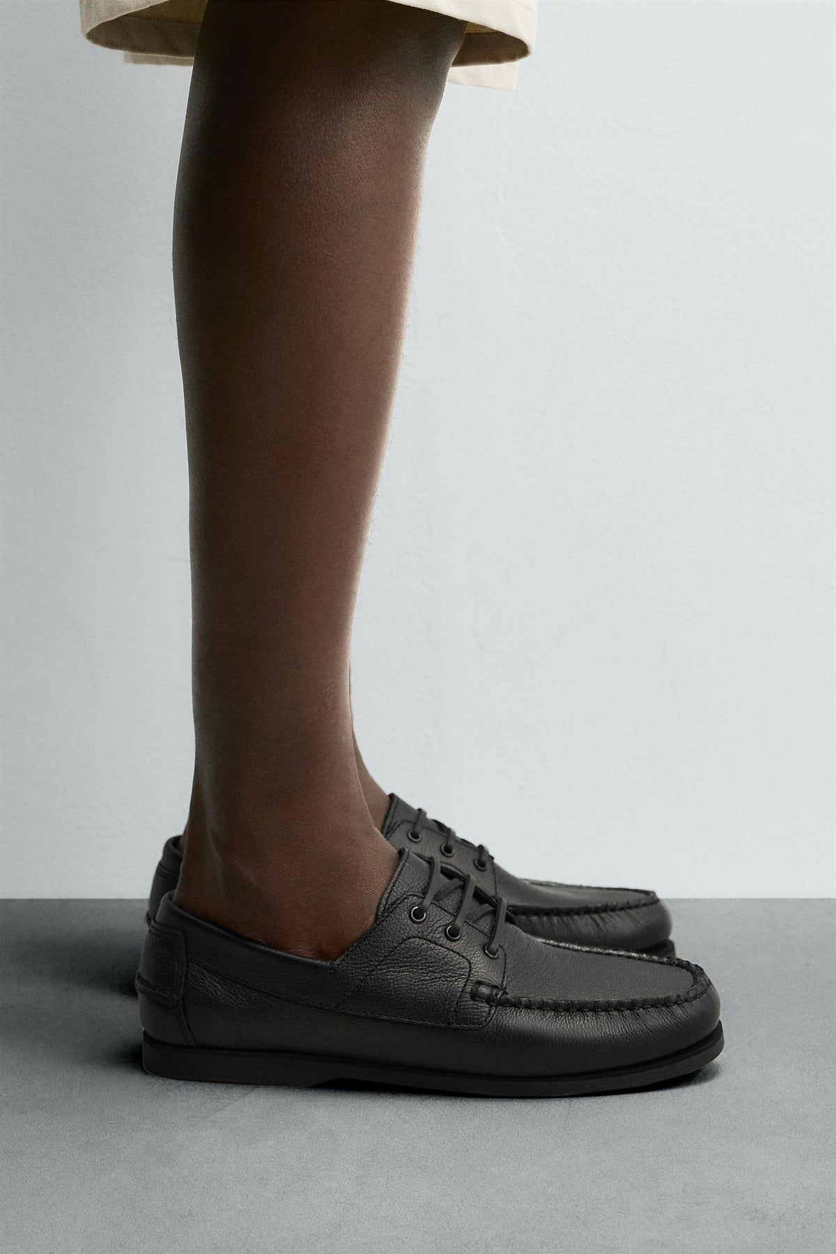 LEATHER DECK SHOES - Image 1