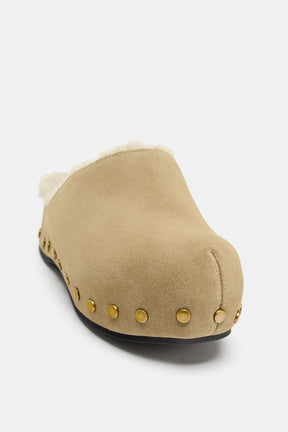 STUDDED SUEDE CLOGS
