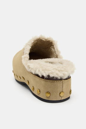 STUDDED SUEDE CLOGS