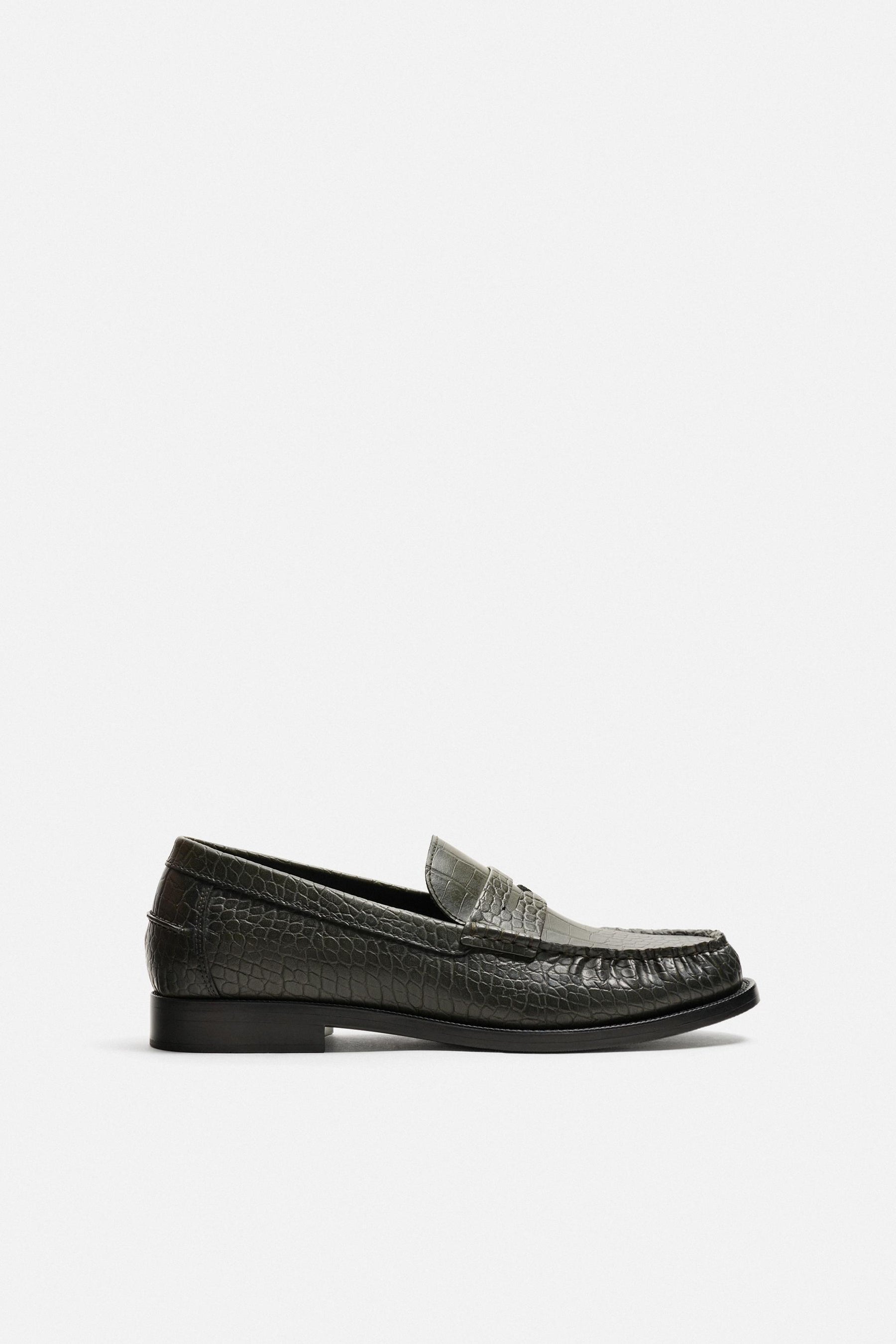 CROCODILE EMBOSSED LOAFER - Image 3