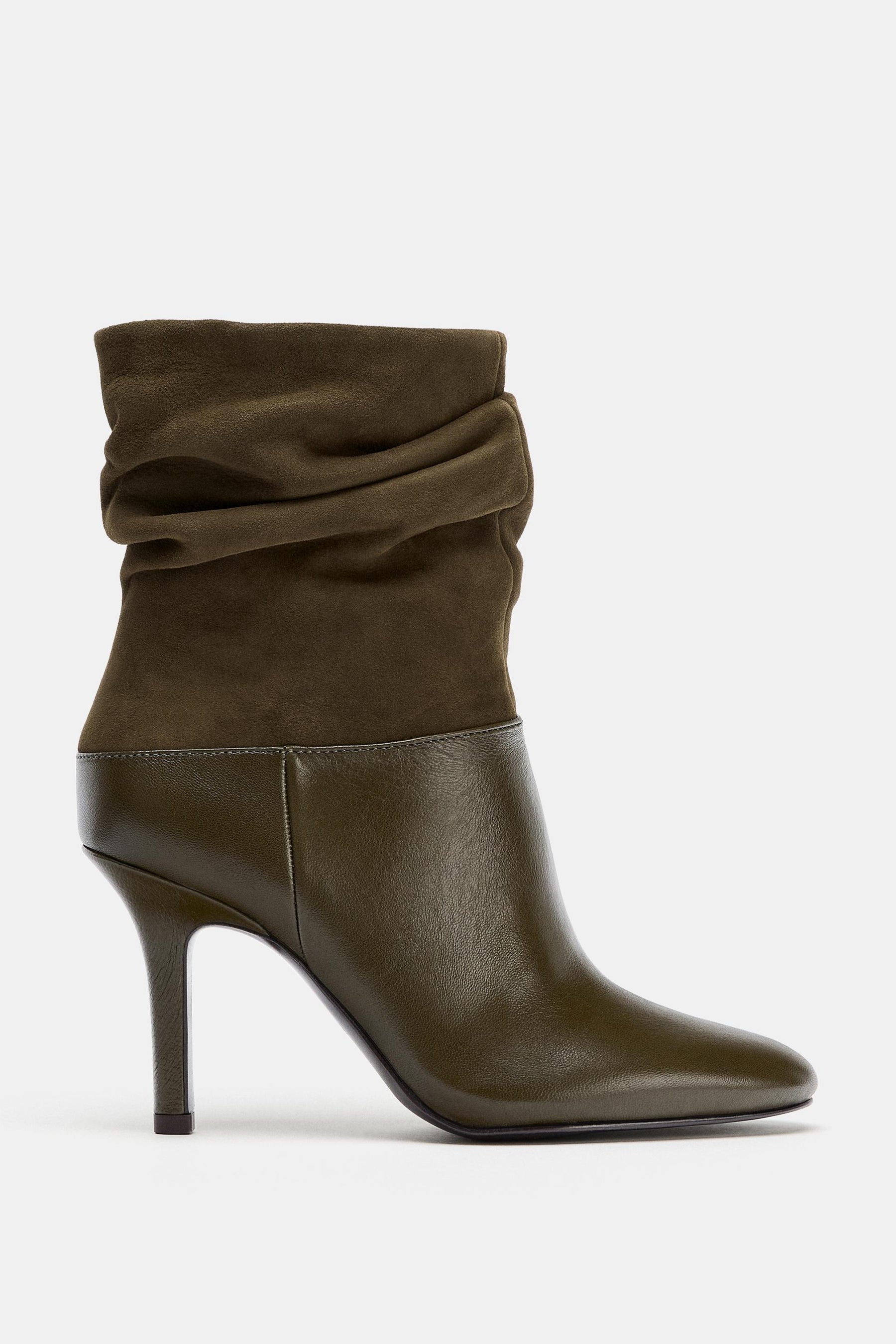 LEATHER ANKLE BOOTS