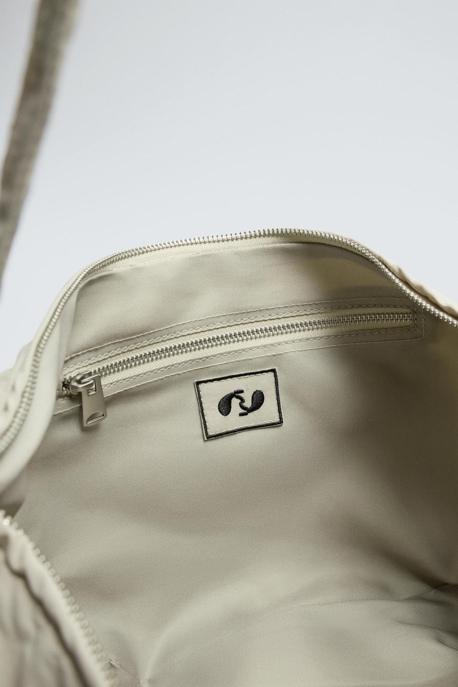 NYLON SHOULDER BAG - Image 4