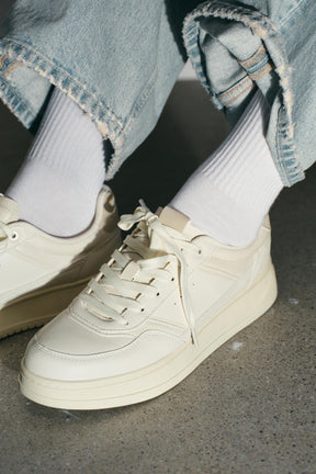 CONTRAST ATHLETIC TRAINERS